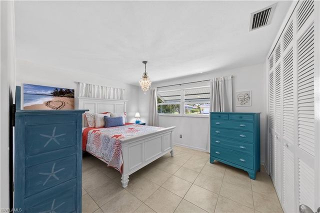 1407 SE 30th ST, Cape Coral, FL 33904