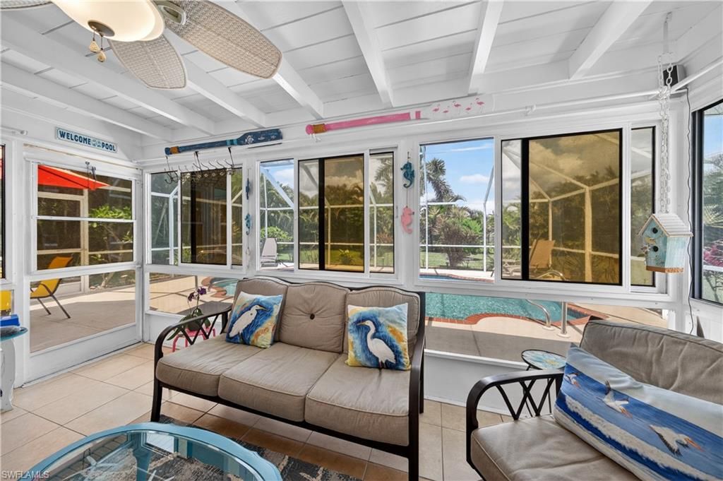 Image 21 of property listing at 1407 SE 30th ST, Cape Coral, FL 33904