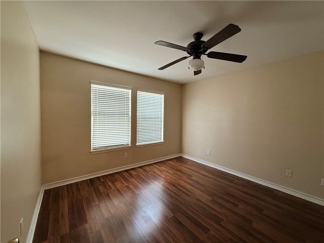 2433 Mystic Star Dr, Corpus Christi, TX 78414
