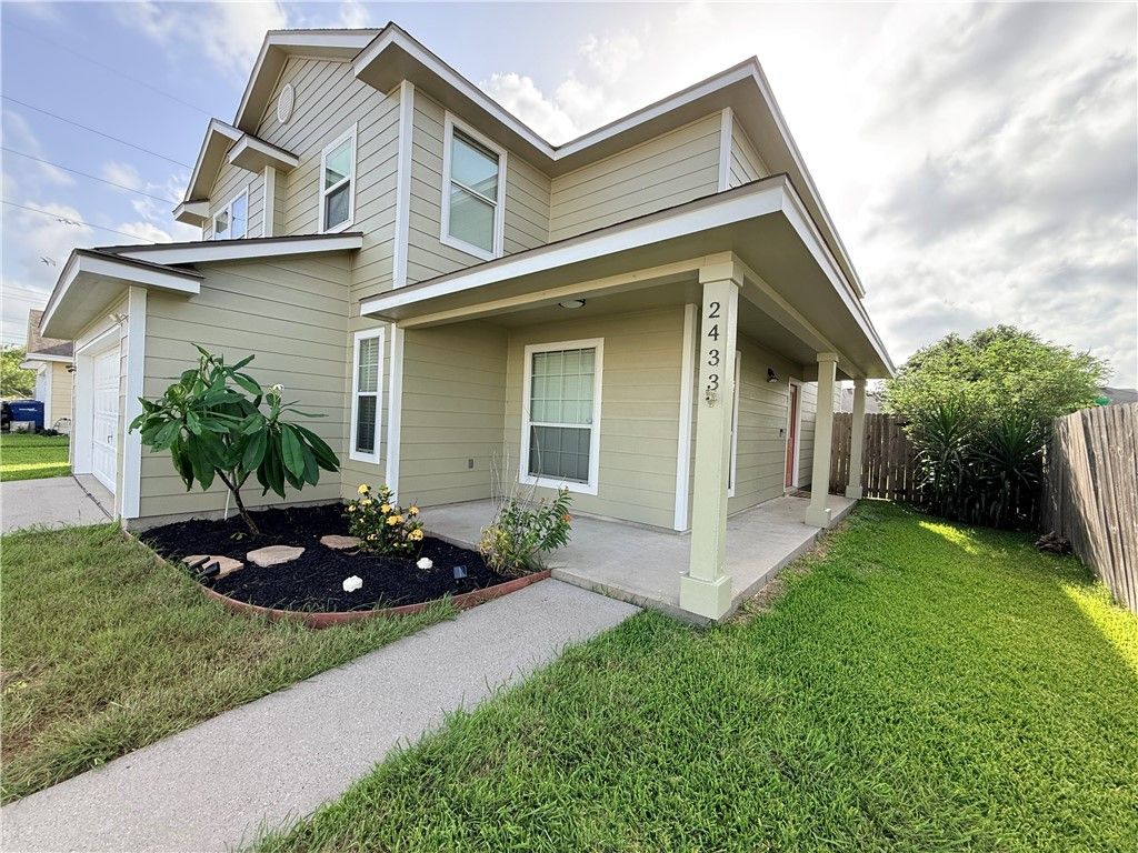 2433 Mystic Star Dr, Corpus Christi, TX 78414 — photo 2