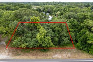 SORRENTO AVENUE, Mount Plymouth, FL 32776