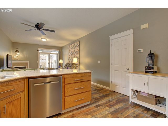 611 Nw 21ST Ave, Battle Ground, WA 98604