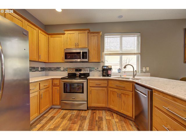 611 Nw 21ST Ave, Battle Ground, WA 98604