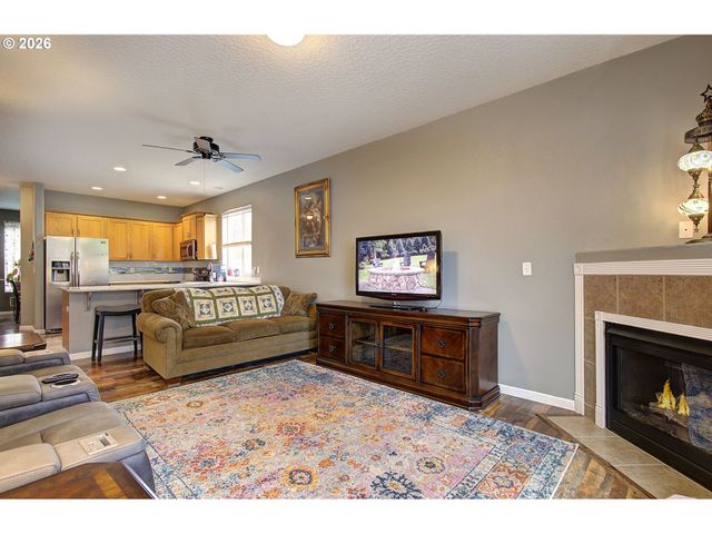 611 Nw 21ST Ave, Battle Ground, WA 98604