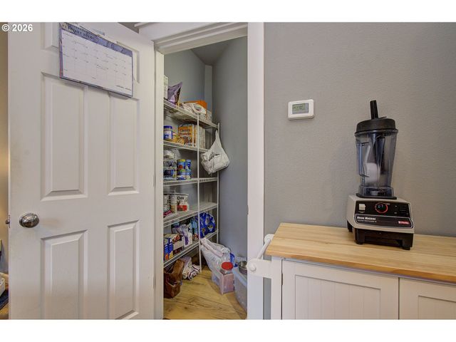 611 Nw 21ST Ave, Battle Ground, WA 98604