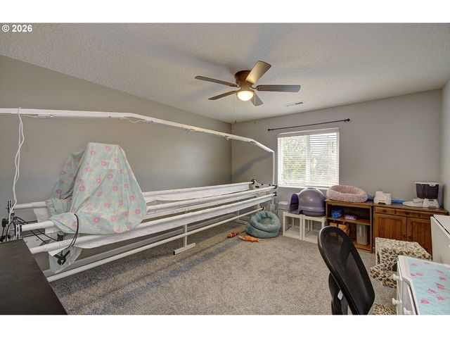 611 Nw 21ST Ave, Battle Ground, WA 98604