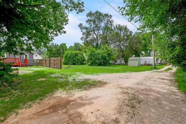 1118 S 36th Street, Kansas City, KS 66106