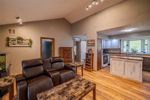 1557 County Route 7, Hannibal, NY 13126