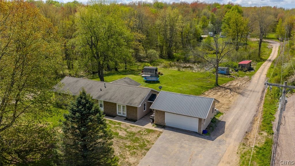 1557 County Route 7, Hannibal, NY 13126