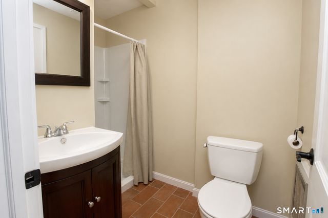 17 Wright Drive, Avon, CT 06001
