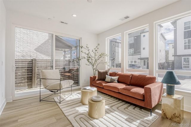 10994 E Geddes Place, Centennial, CO 80112