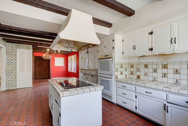2681 Channing Way, Los Alamitos, CA 90720
