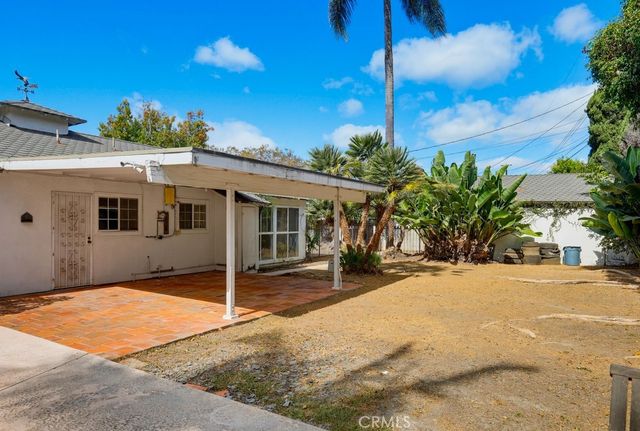 2681 Channing Way, Los Alamitos, CA 90720