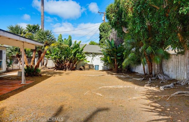 2681 Channing Way, Los Alamitos, CA 90720