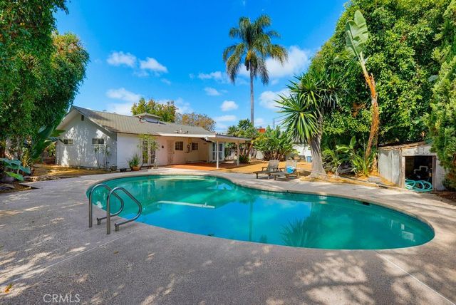2681 Channing Way, Los Alamitos, CA 90720