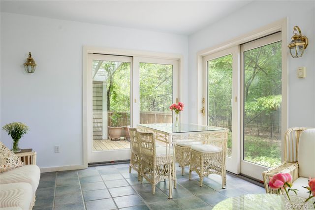 680 Private Road 17, Southold, NY 11971
