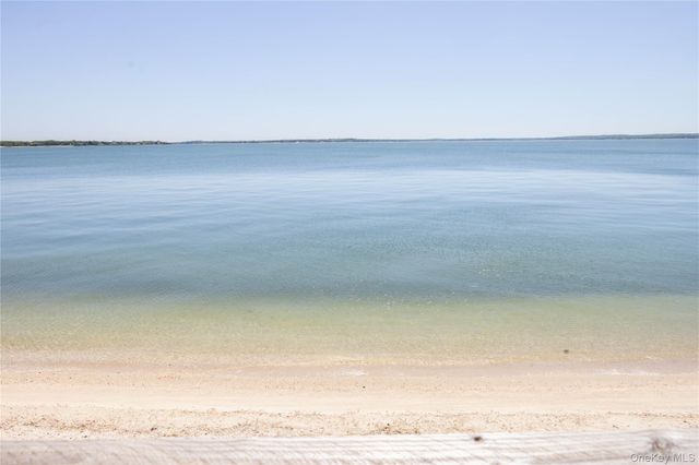 680 Private Road 17, Southold, NY 11971