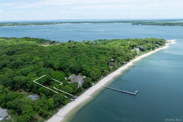680 Private Road 17, Southold, NY 11971