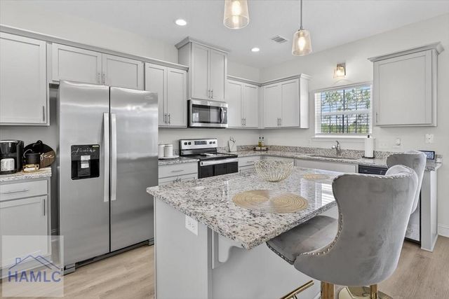 357 McClelland Loop NE, Ludowici, GA 31316