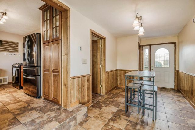 2108 Lacrosse Avenue, Saint Paul, MN 55119