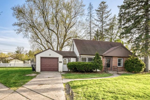 2108 Lacrosse Avenue, Saint Paul, MN 55119