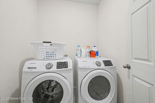 3509 Burrowing Owl Drive, Mims, FL 32754