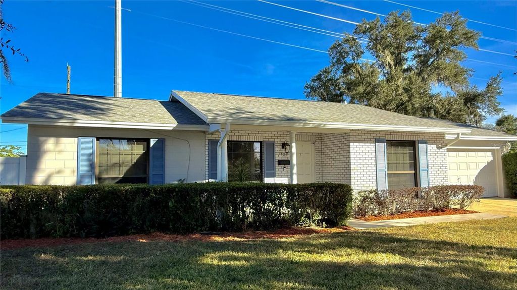 1123 BROCKWAY AVENUE, Orlando, FL 32807