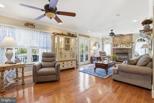 230 SANDOWN CT, Souderton, PA 18964