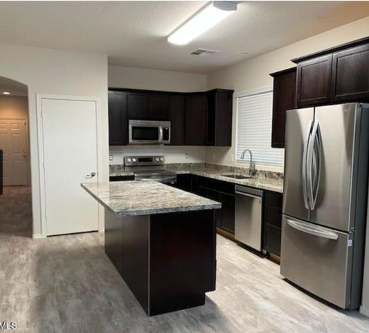 44425 W OSTER Drive, Maricopa, AZ 85138