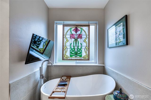 1355 Olsen Avenue, Buckley, WA 98321