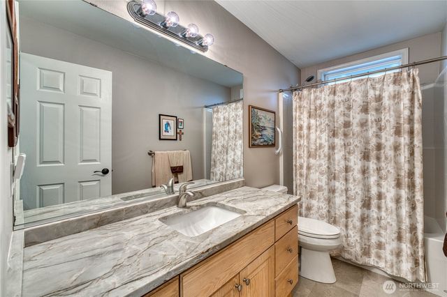 1355 Olsen Avenue, Buckley, WA 98321