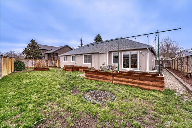 1355 Olsen Avenue, Buckley, WA 98321