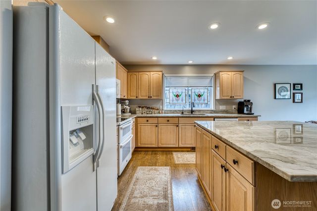 1355 Olsen Avenue, Buckley, WA 98321