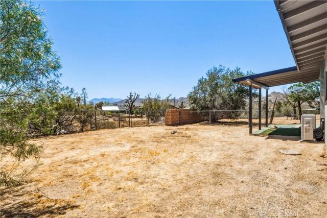 6998 Lennox, Yucca Valley, CA 92284
