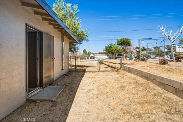 6998 Lennox, Yucca Valley, CA 92284