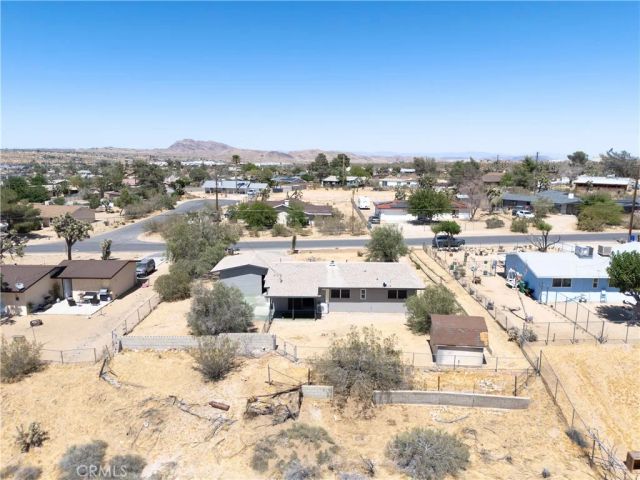 6998 Lennox, Yucca Valley, CA 92284