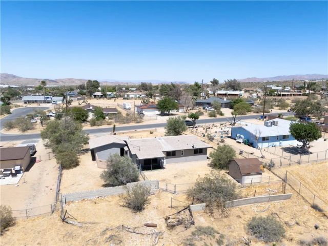 6998 Lennox, Yucca Valley, CA 92284