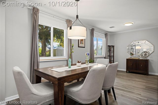 23244 Tuck Road, Farmington Hills, MI 48336