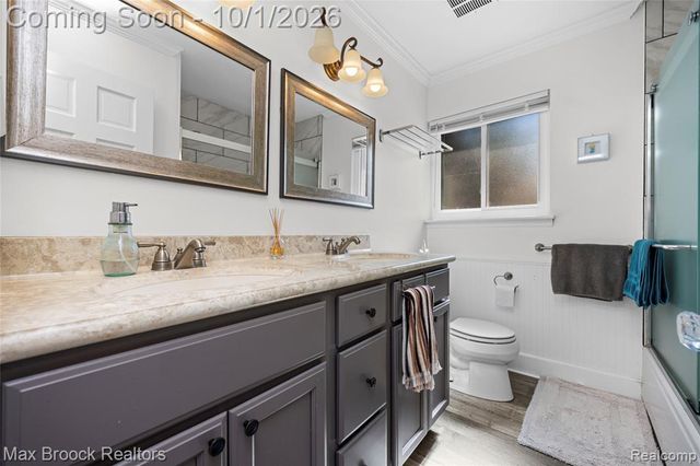23244 Tuck Road, Farmington Hills, MI 48336