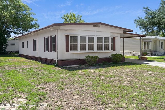 15299 Brookridge Boulevard, Brooksville, FL 34613