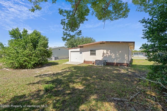 15299 Brookridge Boulevard, Brooksville, FL 34613