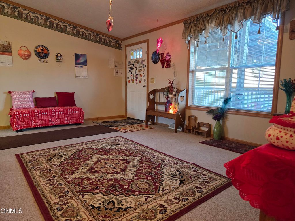 125 Maryland Street, Bismarck, ND 58504 photo 8