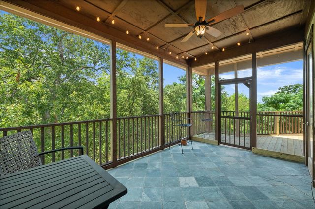 101 Firebird ST, Lakeway, TX 78734