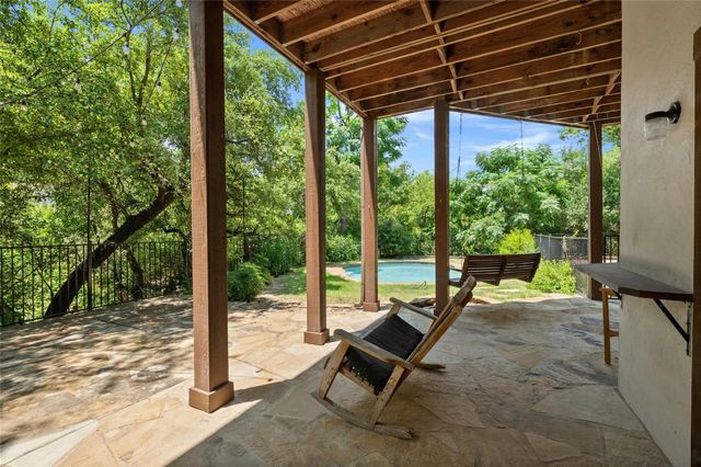 101 Firebird ST, Lakeway, TX 78734