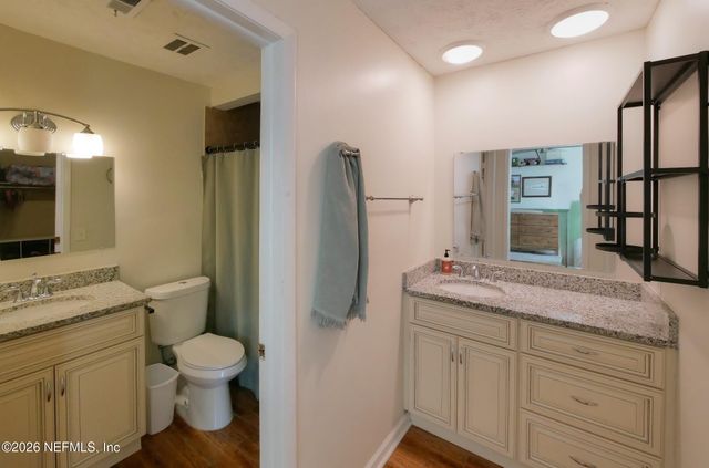 4915 BAYMEADOWS Road 2H, Jacksonville, FL 32217