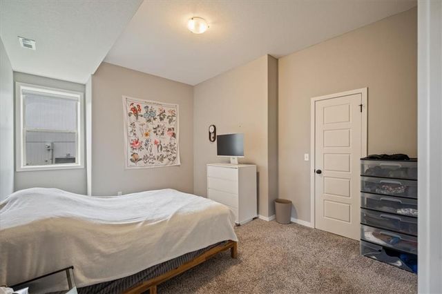 7365 N Lamar Drive, Kansas City, MO 64152