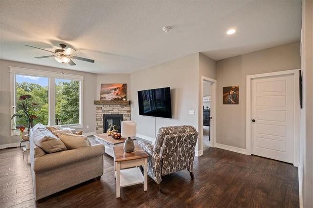 7365 N Lamar Drive, Kansas City, MO 64152