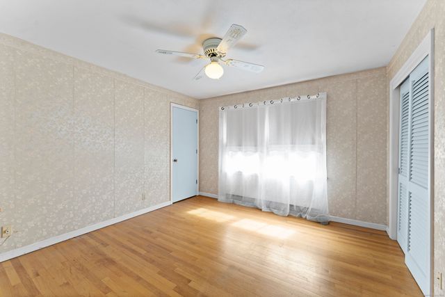 1000 Main Street, Somers, CT 06071