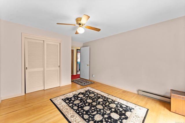 1000 Main Street, Somers, CT 06071