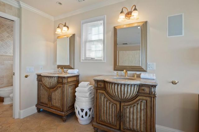 1111 Eden Bower Lane, Redwood City, CA 94061